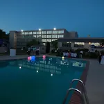 Exton Hotel&Conference Center