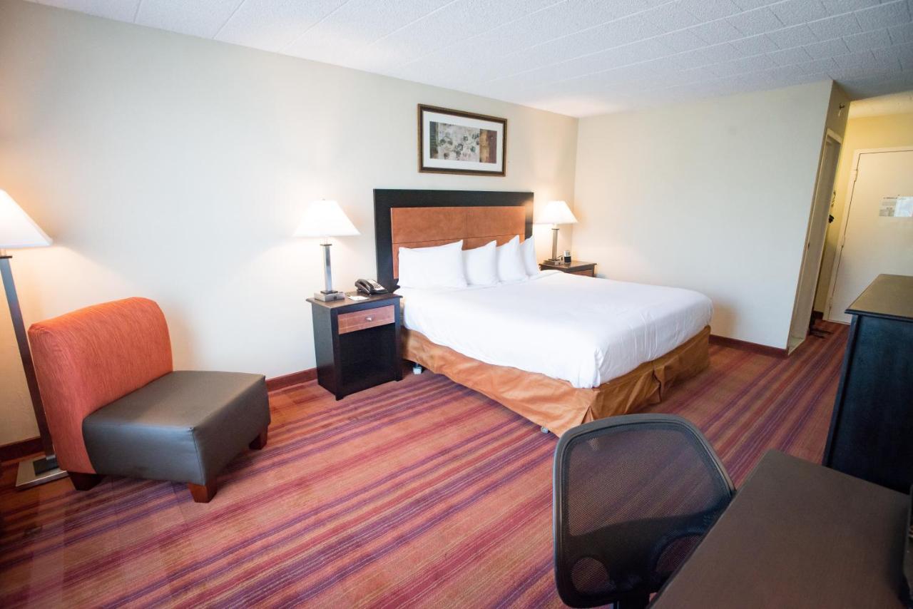Hotel And Conference Center Exton